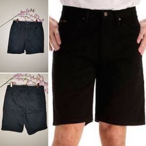 21 Men  American brand black shorts …